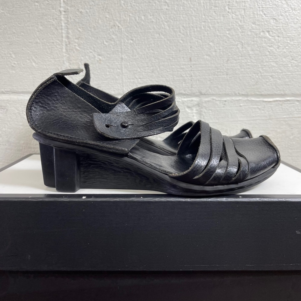 Trippen Black Leather Strappy Wedge Sandals Womens 37 EU/6.5 US Made In Germany